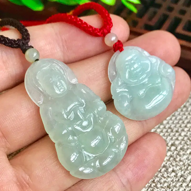 Lao Keng A Jade Guanyin Pendant Necklace Set - Image 5