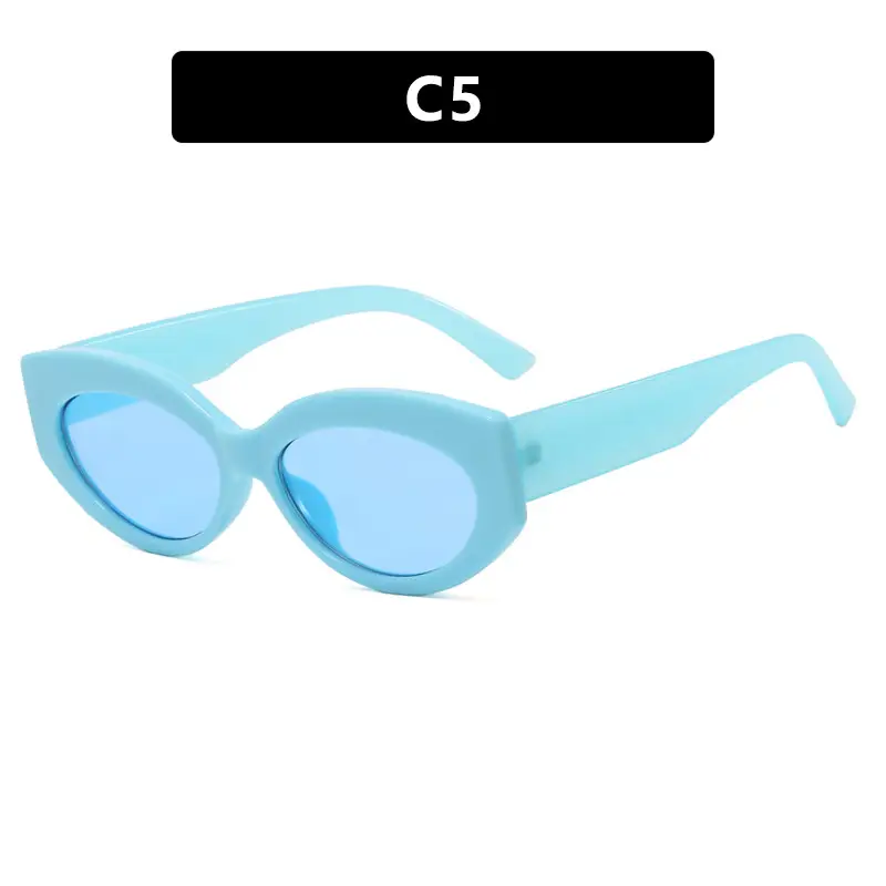 C9 Black Cat-Eye Sunglasses with Gradient Shades - Image 4