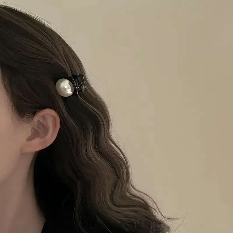 Pearl Hairpin Women's Half-Tie Hair Clip Small Size