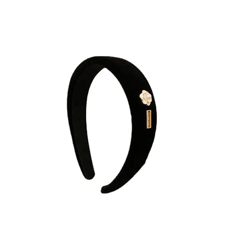 Black Vintage Flower Travel Headband for Women - Image 36