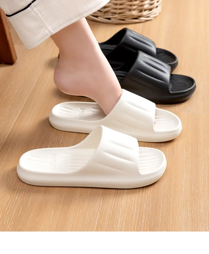 Women's Summer Slippers for Outdoor Use 2026 New Model Indoor Home Bathroom Non-Slip Slippers with a Soft Feel for Men — feature 15