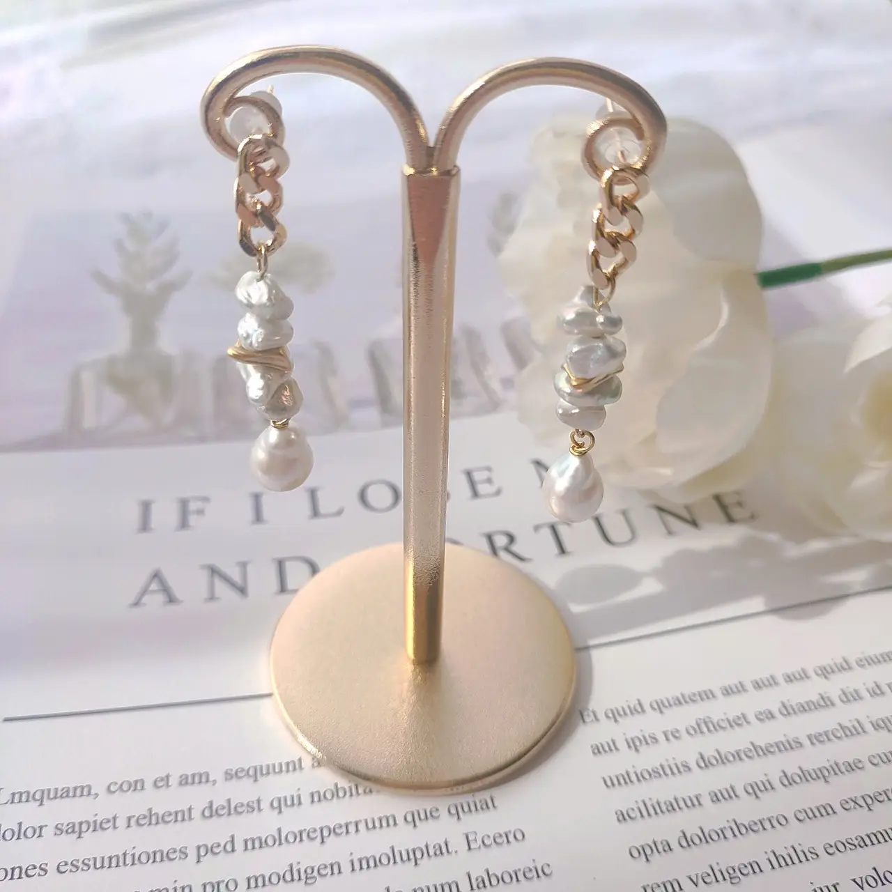 Pearl Earrings Long Design Silver White Baroque — feature 10