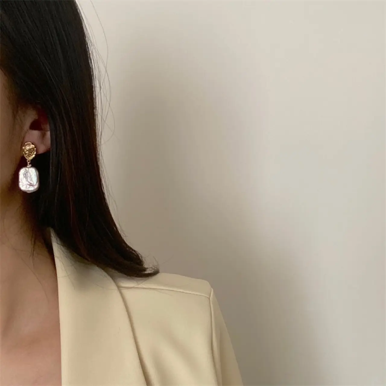 S925 Gold Plated Pearls Earrings for Women - Image 7