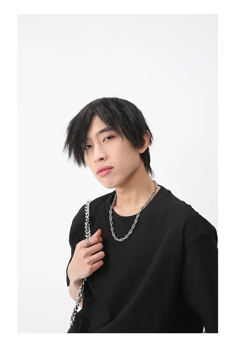 Men's Black Round Neck Pullover Shirt 220Gt — feature 25