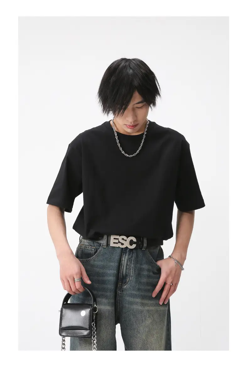 Men's Black Round Neck Pullover Shirt 220Gt — feature 26