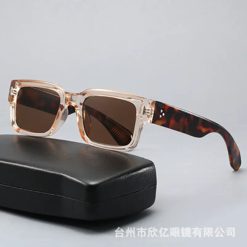 Green Square Anti-UV Sunglasses for Men Women - Image 4