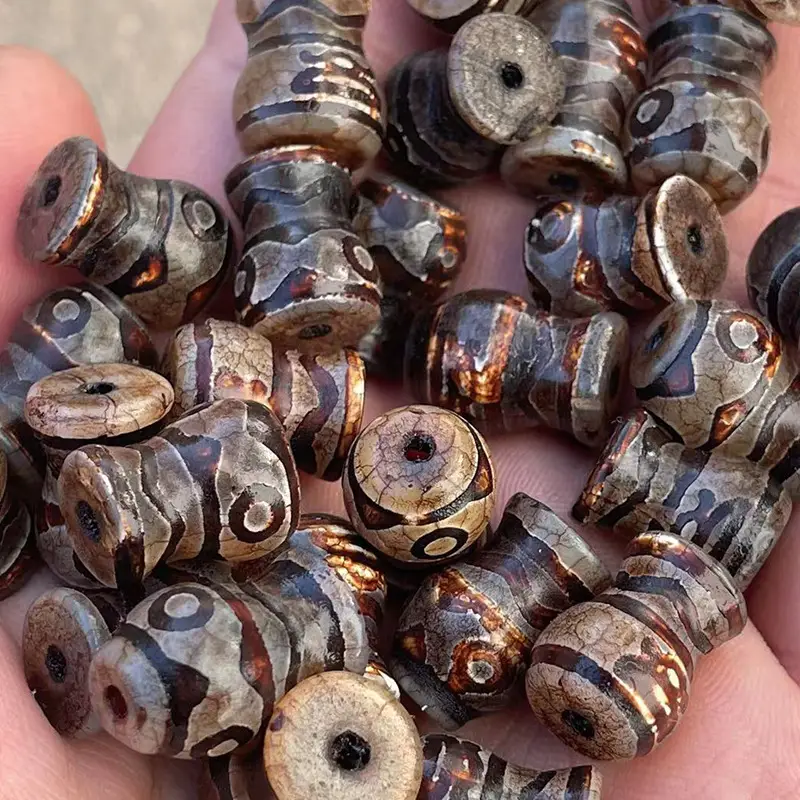 Xizang Old Agate Antique Red Vase 10x15mm Three-Eye Dzi Beads - Image 4