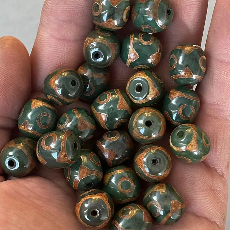 Xizang Green Chalcedony Beads 14x16mm High Gloss - Image 3