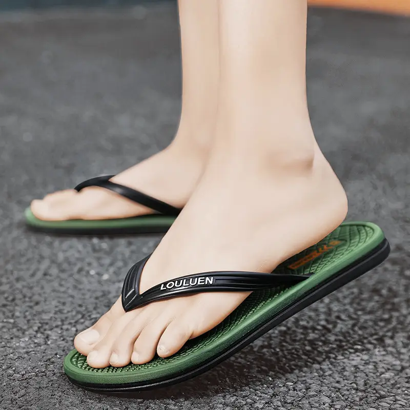 2022 Red Korean Style Men's Beach Flip Flops