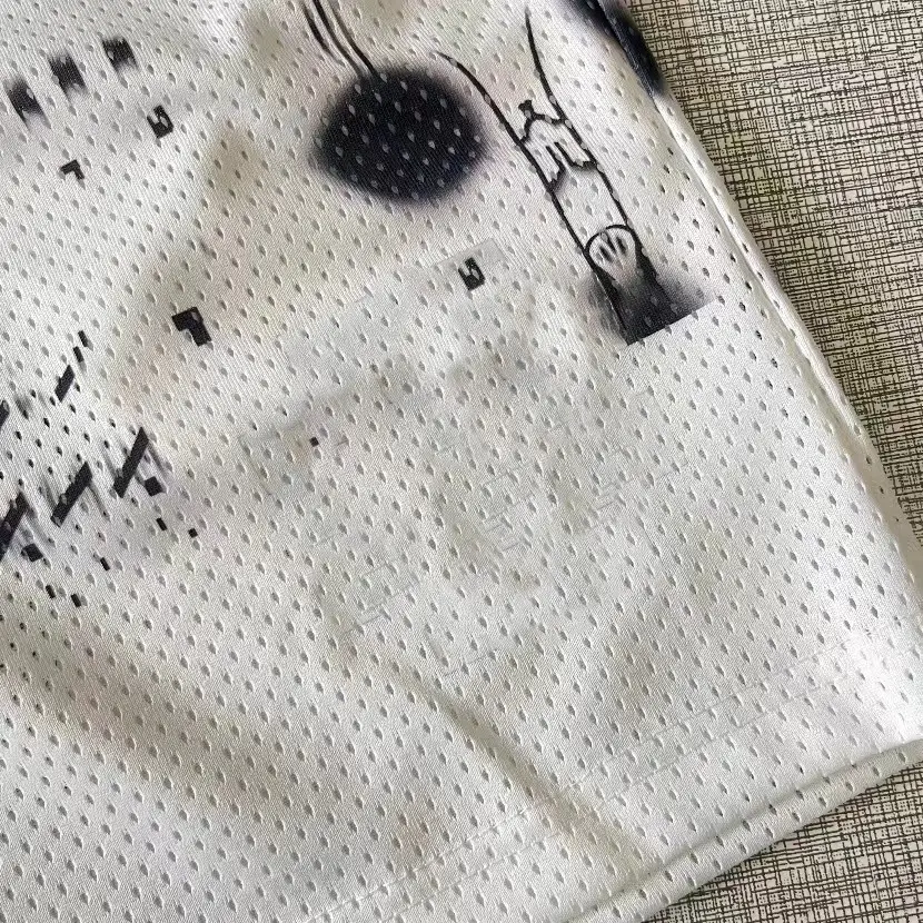 Men Black Mesh City Print Shorts White — feature 3