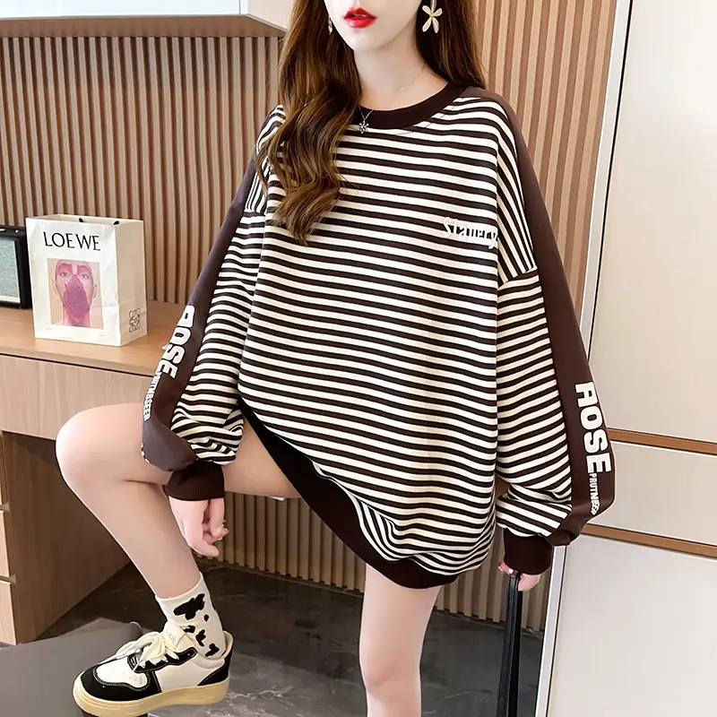 Women's Large Size Contrast Striped Round Neck Sweater — feature 22