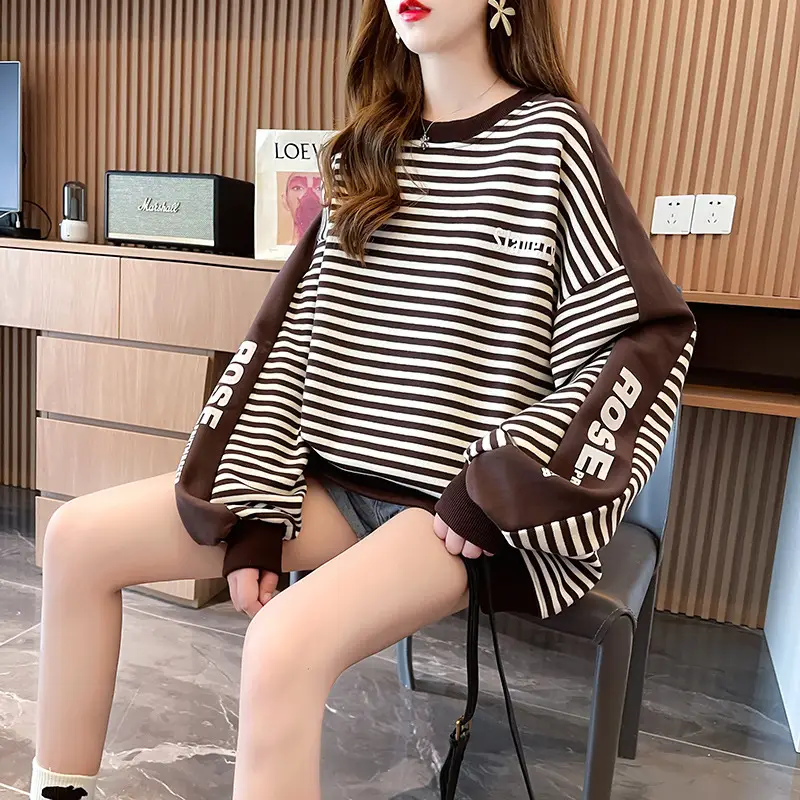 Women's Large Size Contrast Striped Round Neck Sweater — feature 23