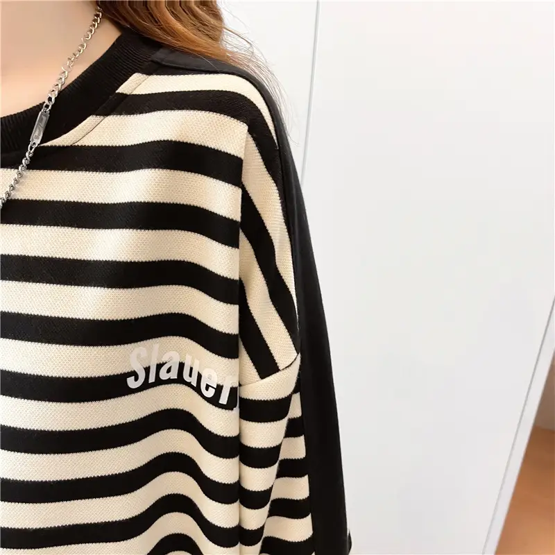 Women's Large Size Contrast Striped Round Neck Sweater — feature 26