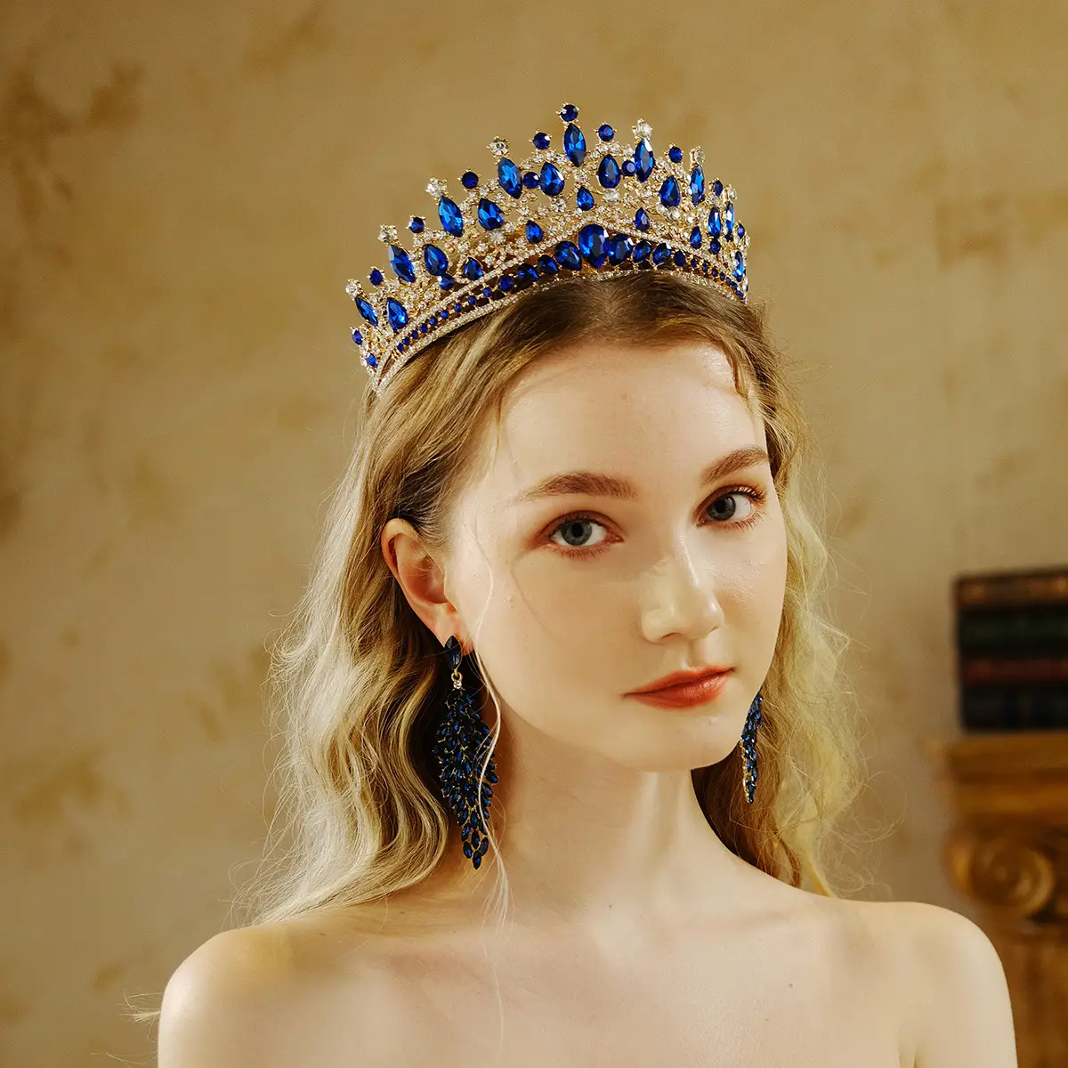 Luxury Diamond Crown for Bridal Wear European American - Image 6