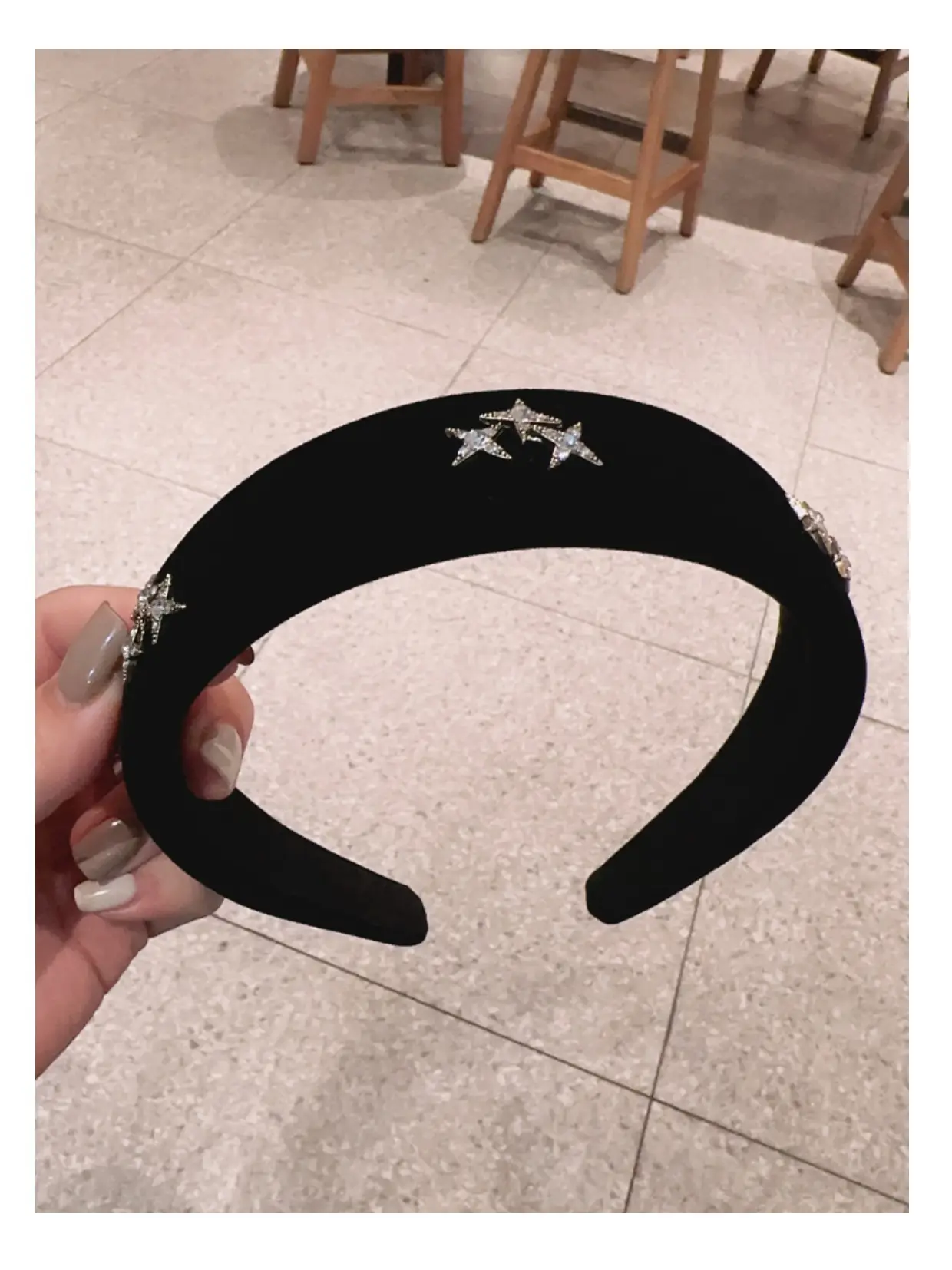 Velvet Star Headband Red Black Adjustable — feature 5