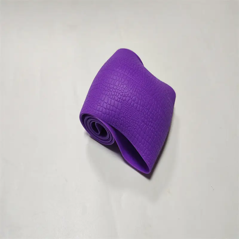 Red Croc Leather Steering Wheel Cover for 2024 - Image 11