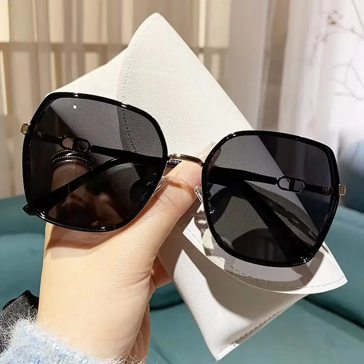 Women Polarized Anti-Ultraviolet Sunglasses Gold Frame