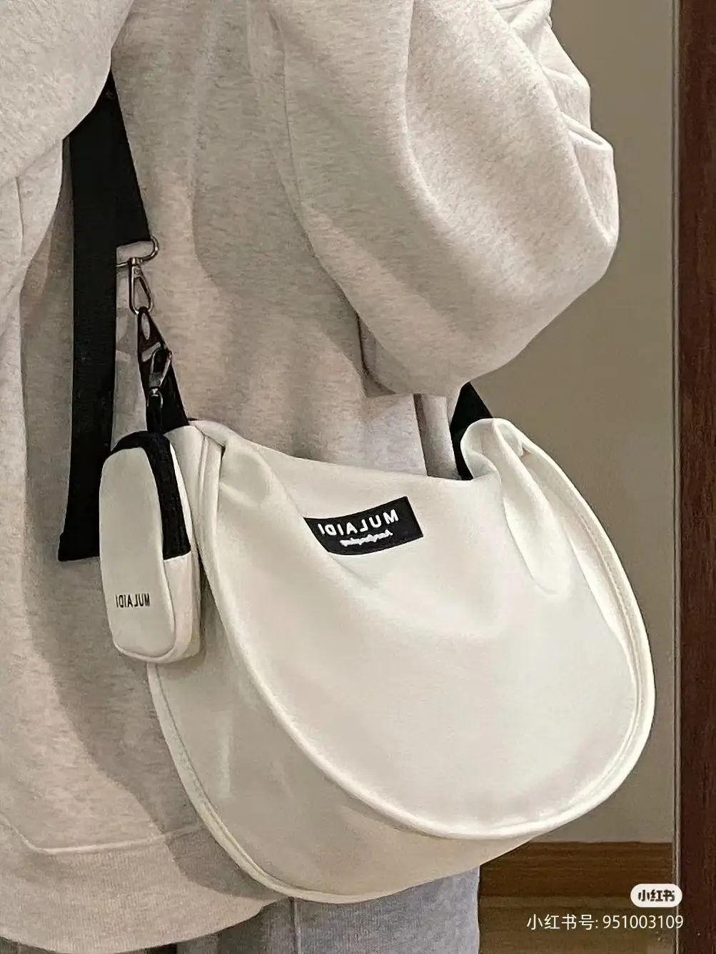 Japanese Style Canvas Crossbody Bag for Women Large Capacity — feature 4