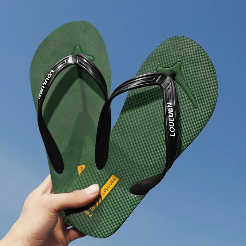 2024 New Men's White Korean Slippers Plus Size