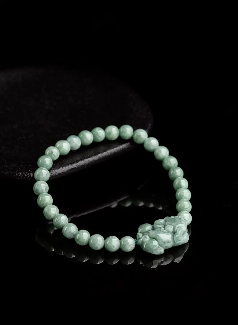Green Jade Flower Bracelet for Women — feature 3