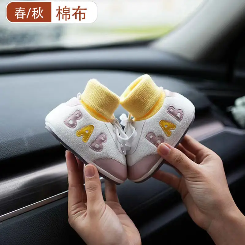 Toddler Cartoon Shoes White Quilted 6-12M
