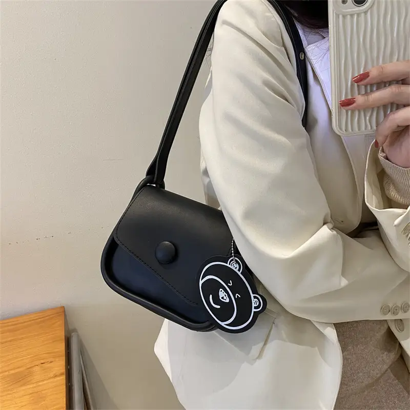 Retro Brown Saddle Crossbody Bag for Women - Image 6