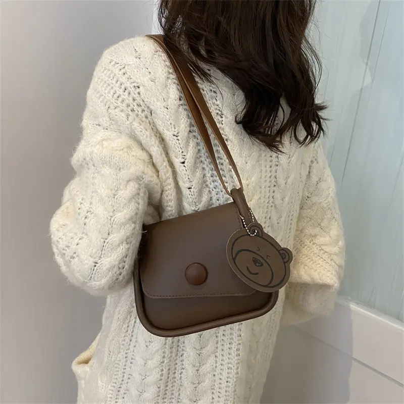 Retro Brown Saddle Crossbody Bag for Women - Image 8