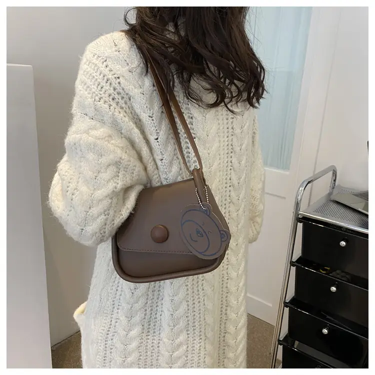 Retro Brown Saddle Crossbody Bag for Women — feature 11