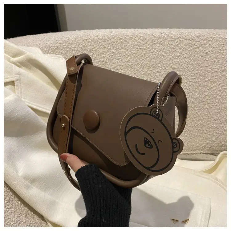 Retro Brown Saddle Crossbody Bag for Women - Image 4