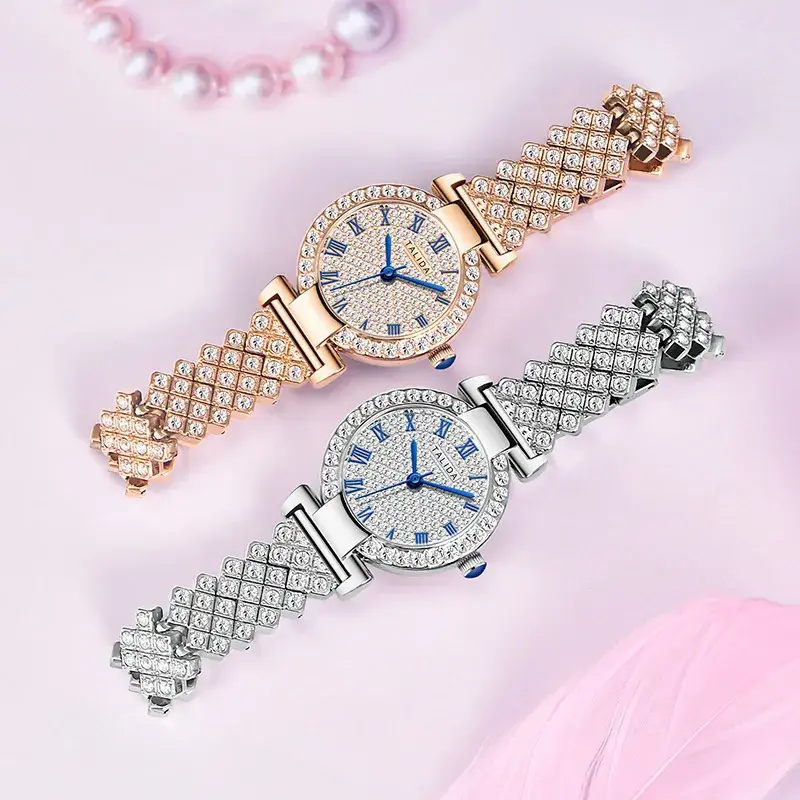 Full Diamond Women's Quartz Watch with Silver Bracelet - Image 5