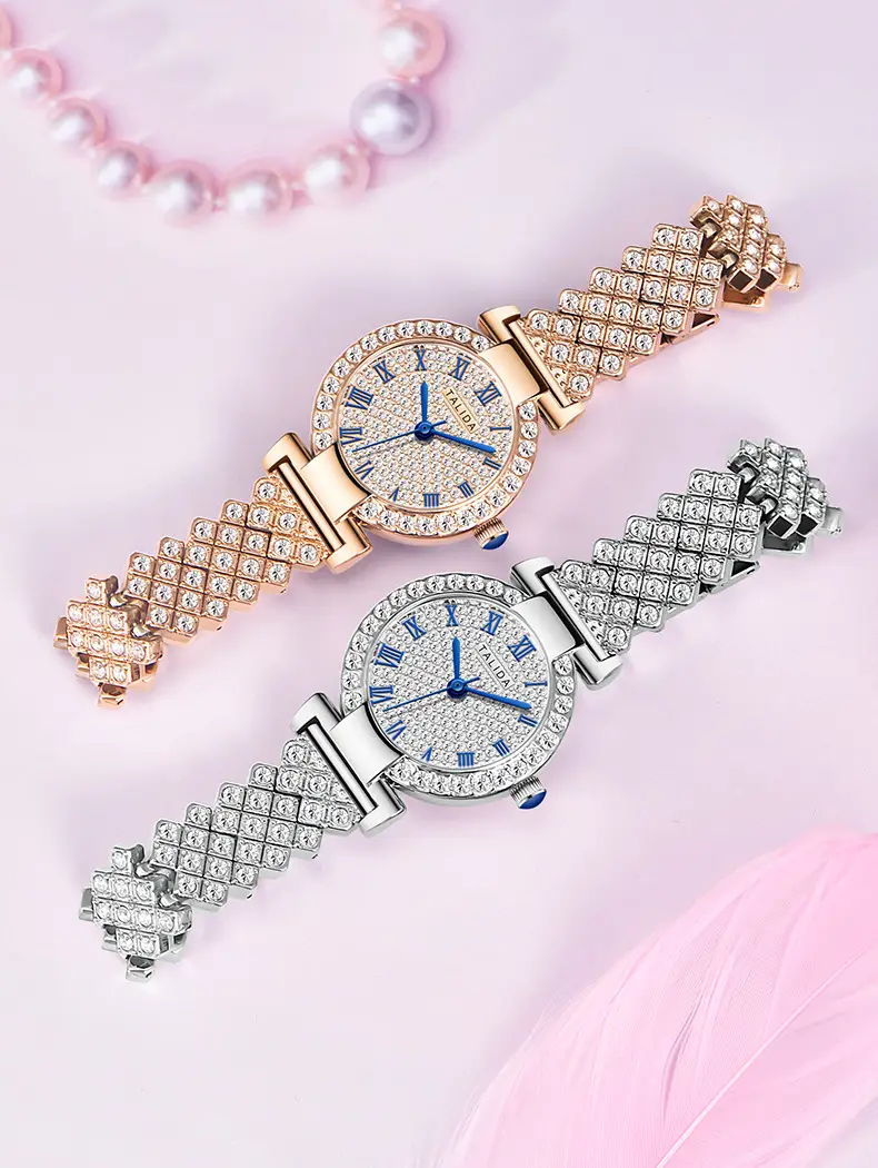 Full Diamond Women's Quartz Watch with Silver Bracelet — feature 3