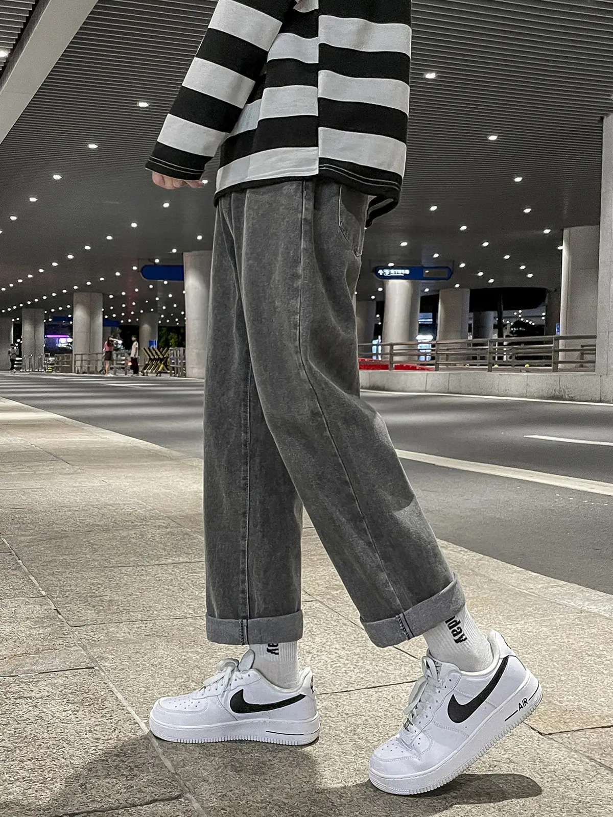 Men Wide Leg Drawstring Jeans Casual Summer Pants - Image 12