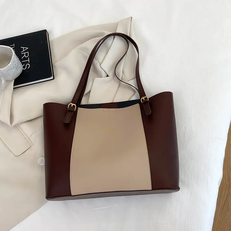 Vintage Black Leather Tote Bag for Women 2023 Winter - Image 3