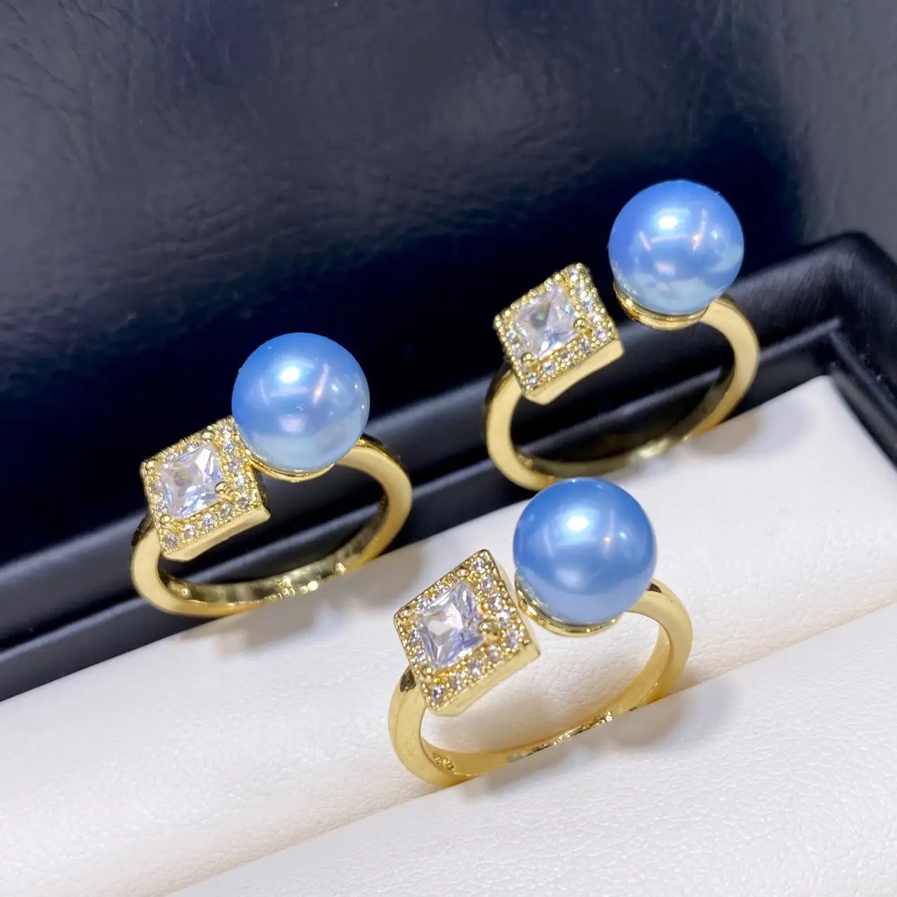 Adjustable Pearl Ring with Glacier Blue Stone - Image 5