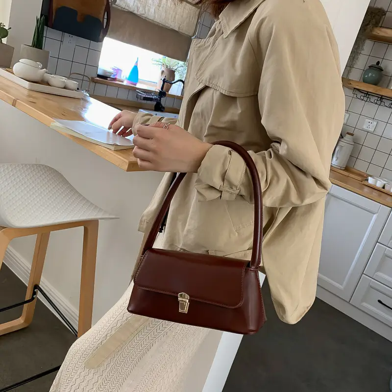 Black French Niche Shoulder Bag for Women 2026 - Image 7