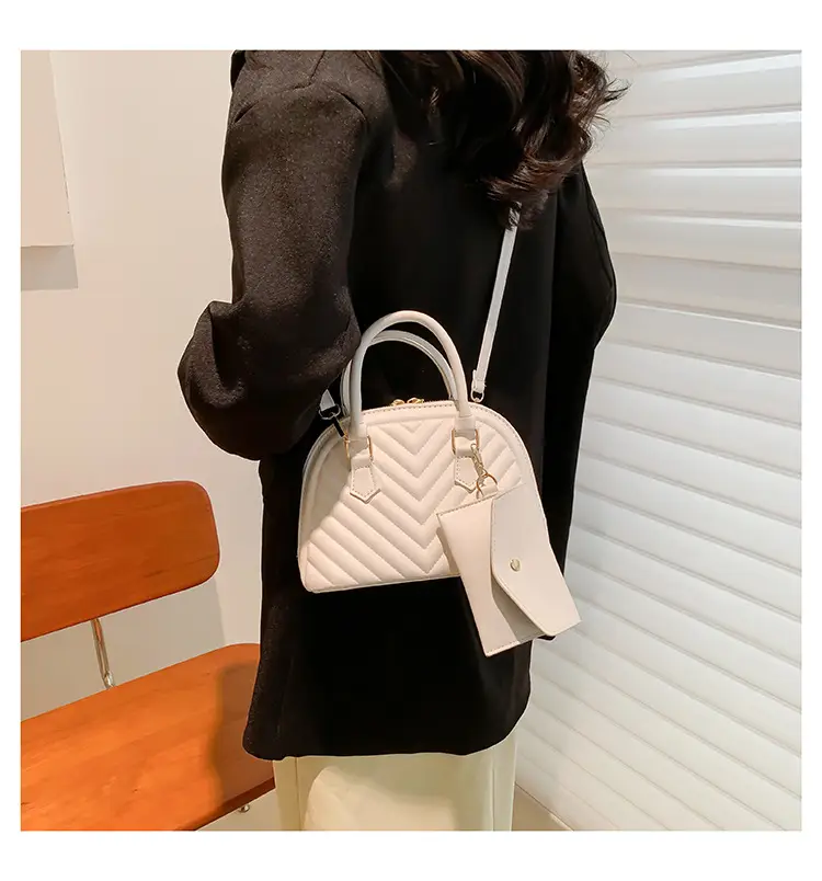 Black Quilted Shoulder Crossbody Bag for Women 2023 — feature 19