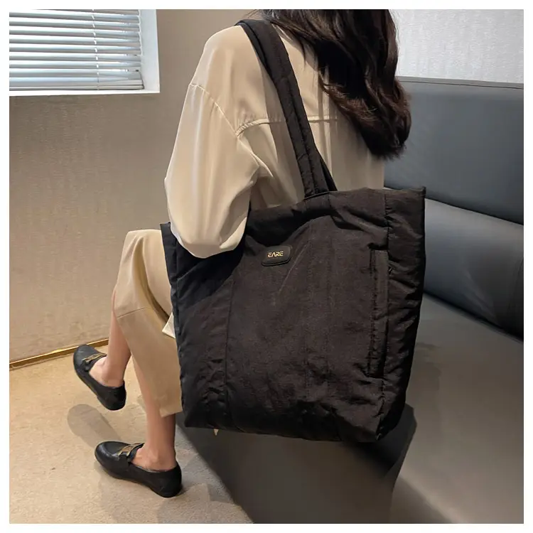 2023 New Nylon Shoulder Bag for Students Commute — feature 14