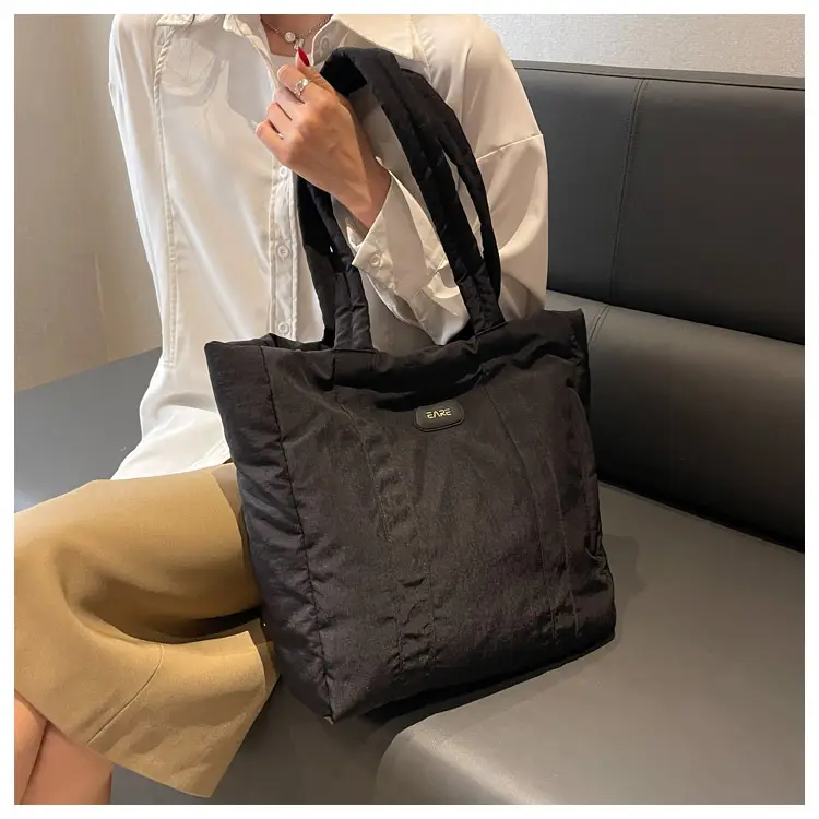2023 New Nylon Shoulder Bag for Students Commute — feature 15
