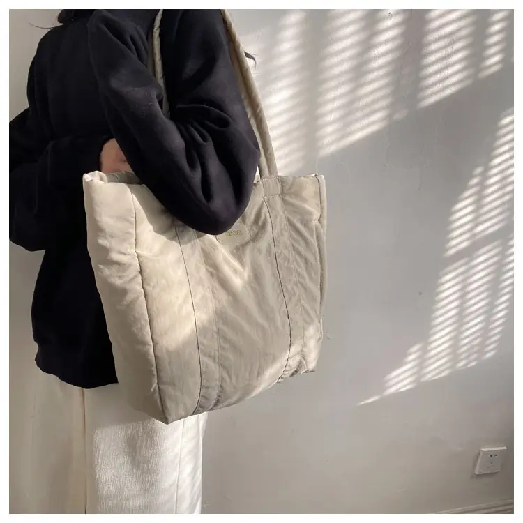 2023 New Nylon Shoulder Bag for Students Commute — feature 21