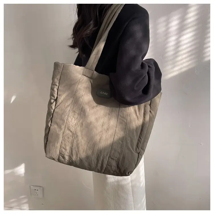 2023 New Nylon Shoulder Bag for Students Commute — feature 26