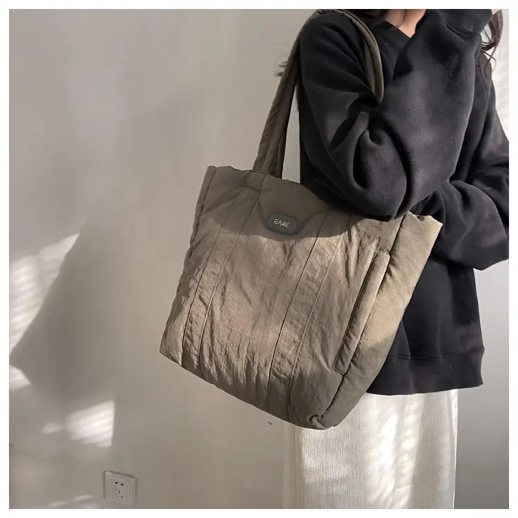 2023 New Nylon Shoulder Bag for Students Commute — feature 27