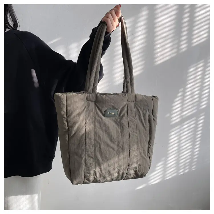 2023 New Nylon Shoulder Bag for Students Commute — feature 28