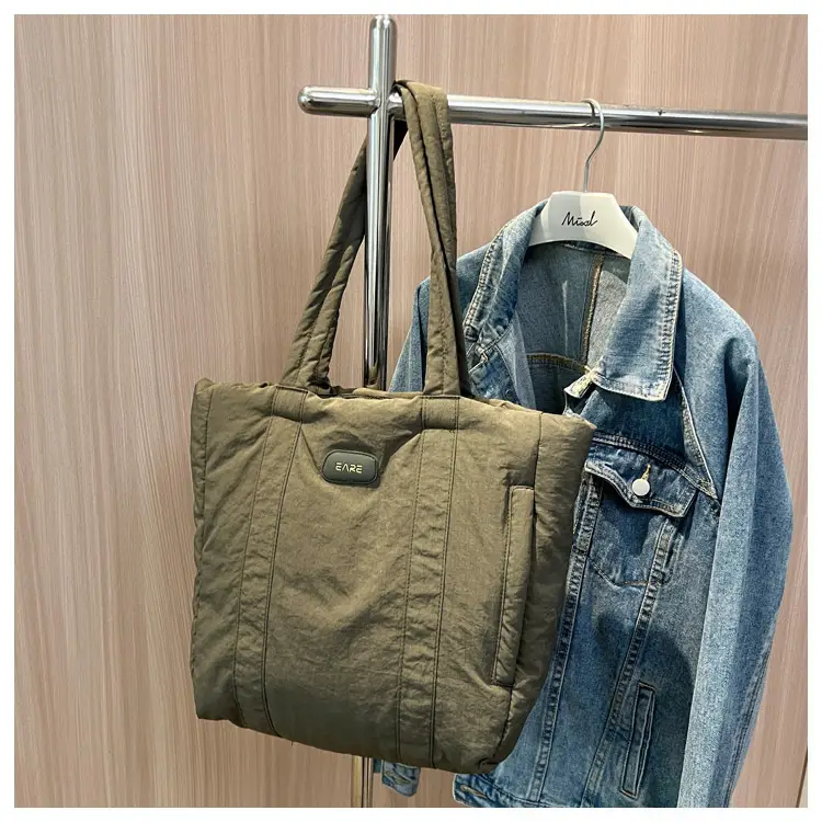 2023 New Nylon Shoulder Bag for Students Commute — feature 38