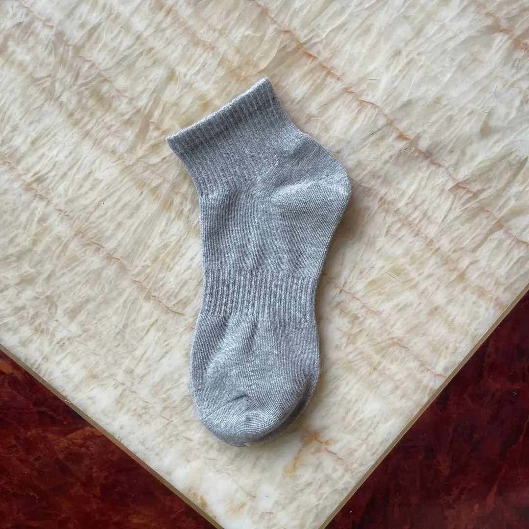 Black and Gray Socks for Men, Summer Thin Style, Xinjiang Cotton Short Socks, 7A Antibacterial Sports Mid-Calf Socks, Women's Socks Wholesale from Zhuji