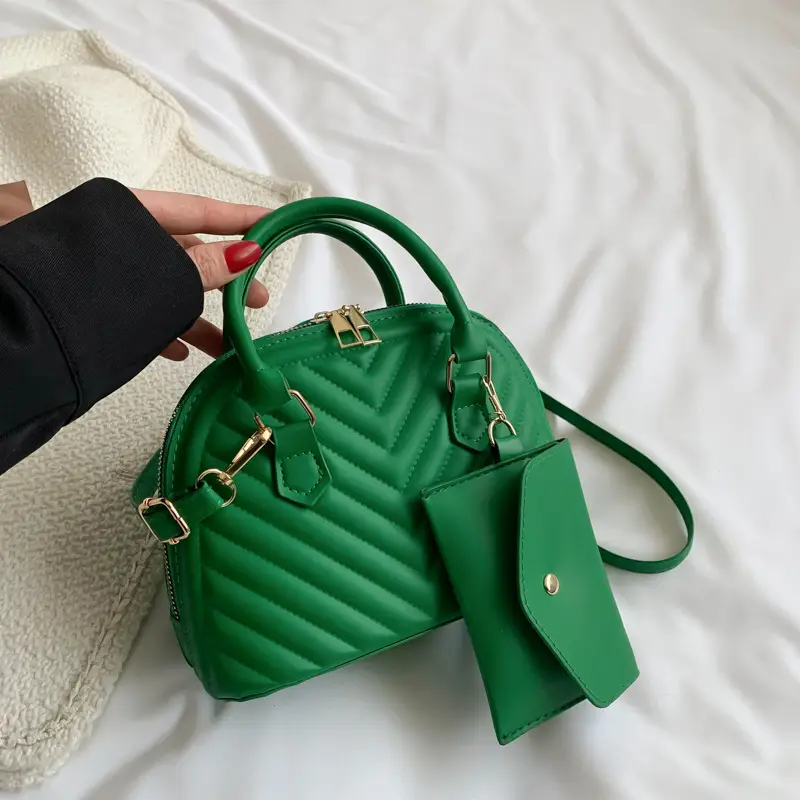Black Shell Handbag Women 2023 New Style