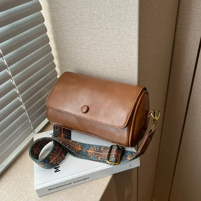 Vintage Beige Shoulder Crossbody Bag with Wide Band Strap