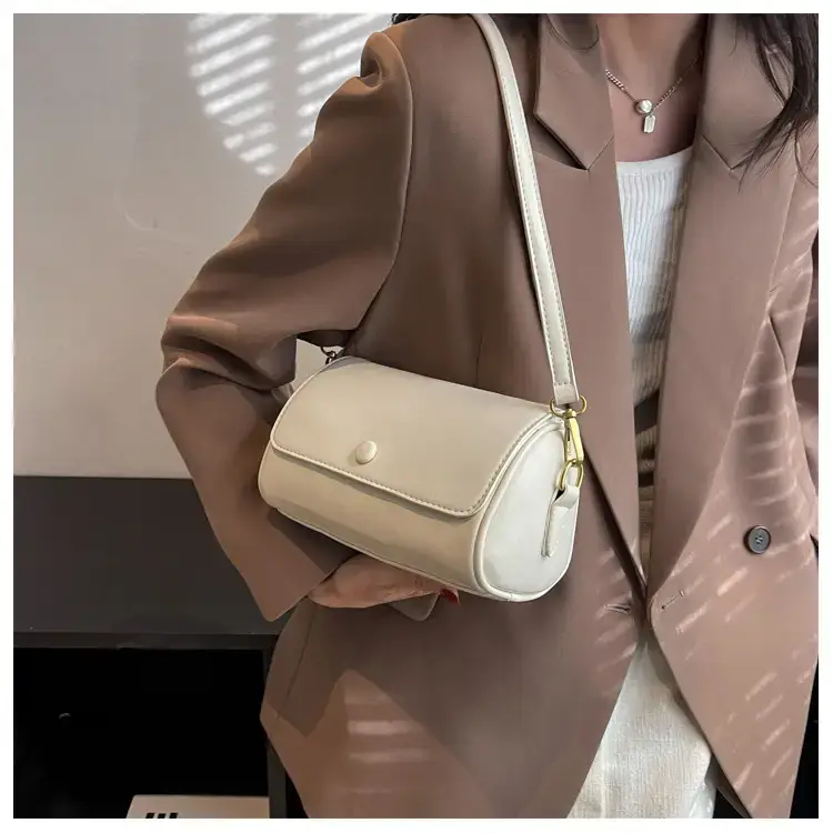 Vintage Beige Shoulder Crossbody Bag with Wide Band Strap — feature 18