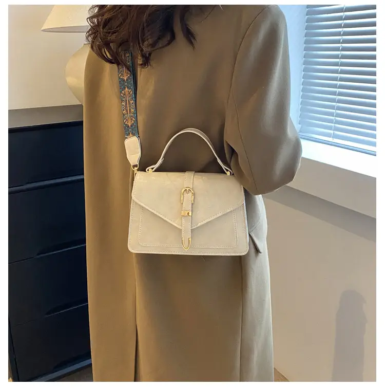 Black Leather Shoulder Crossbody Bag for Women 2023 — feature 12