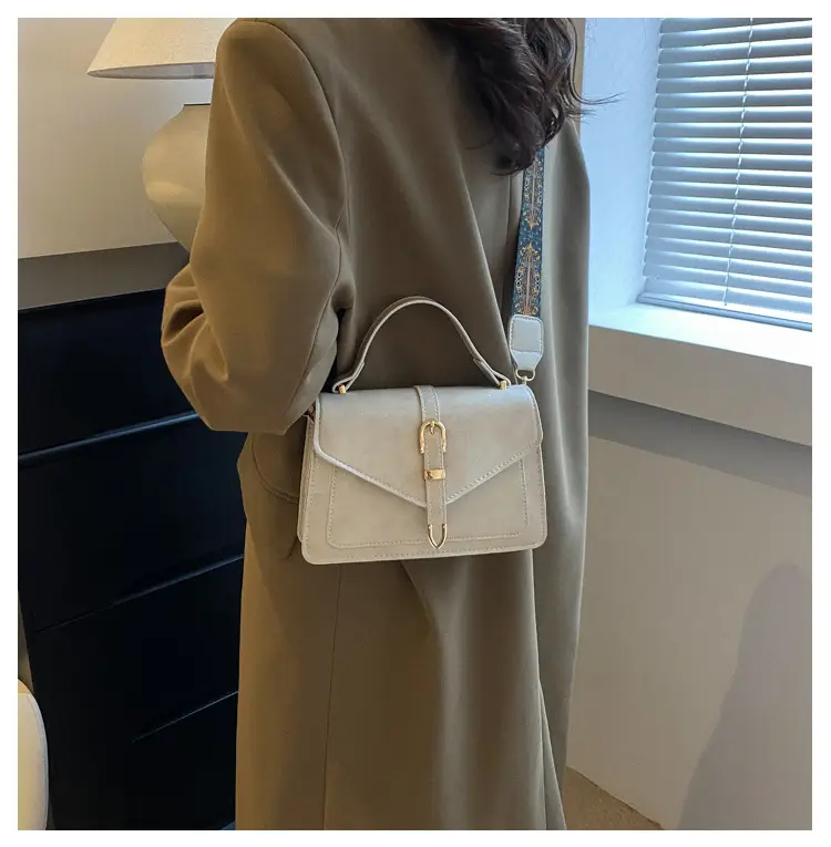 Black Leather Shoulder Crossbody Bag for Women 2023 — feature 13