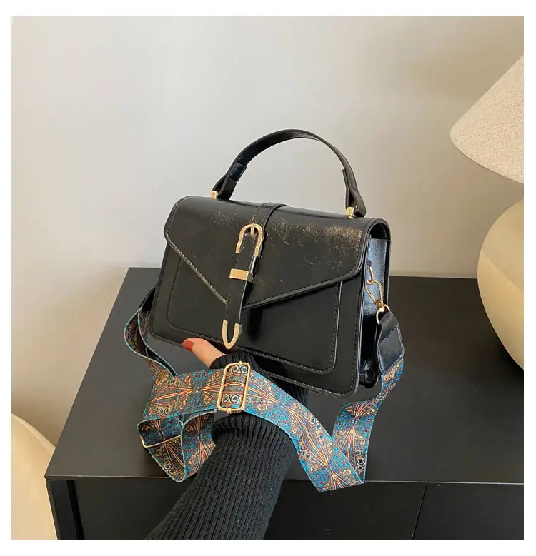 Black Leather Shoulder Crossbody Bag for Women 2023 — feature 22